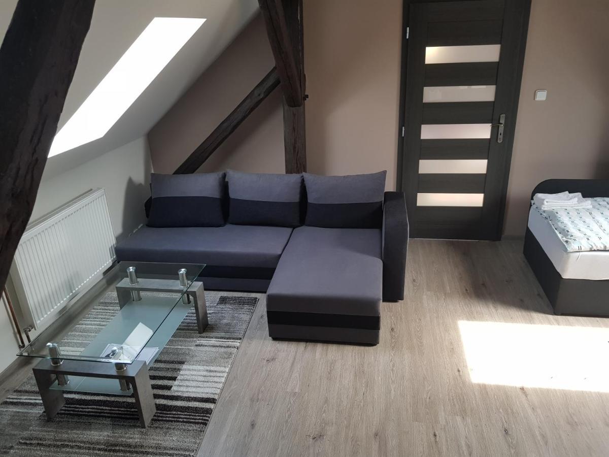 Apartmany Pod Klasterem Kladruby  Buitenkant foto