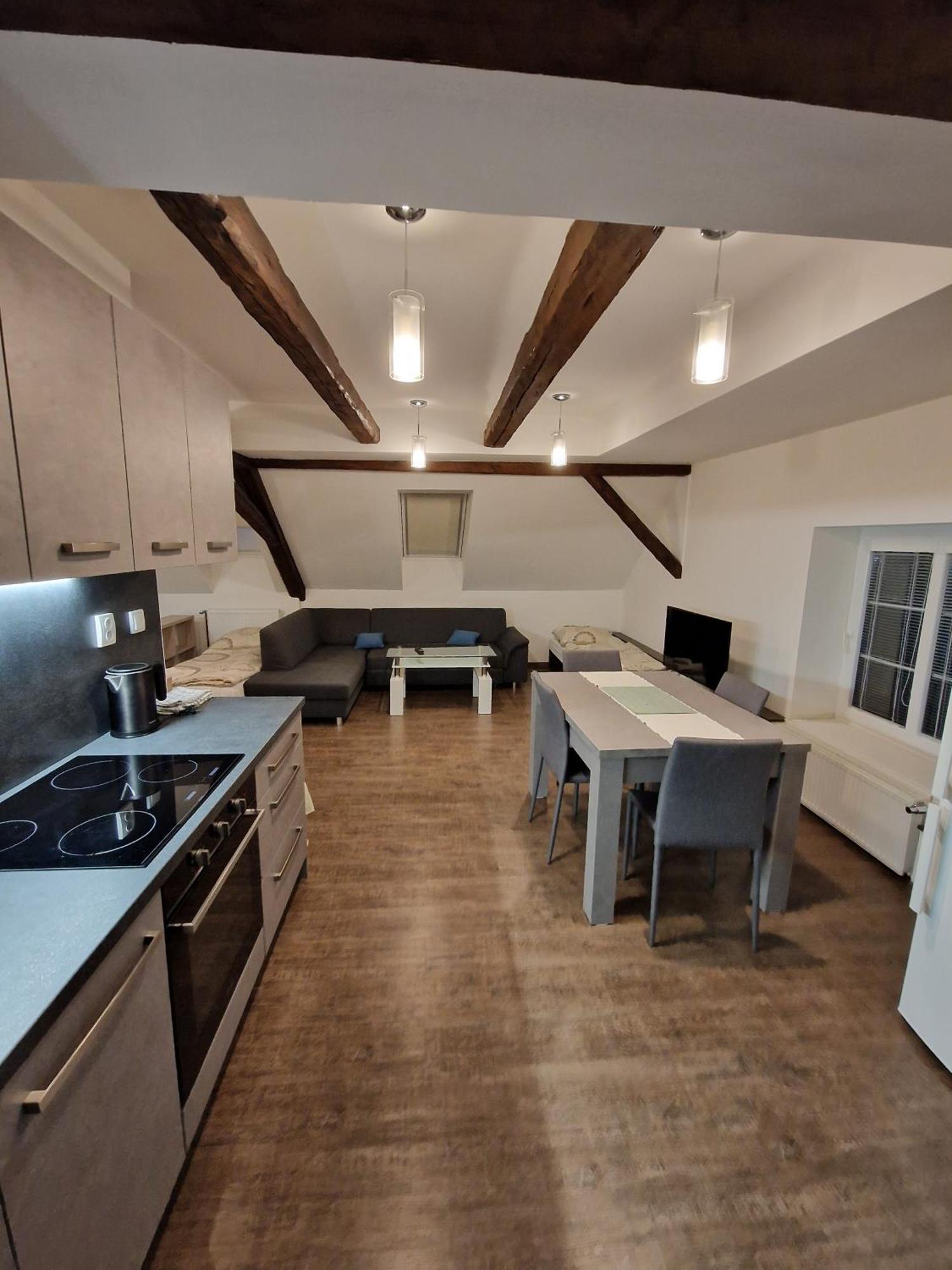 Apartmany Pod Klasterem Kladruby  Buitenkant foto