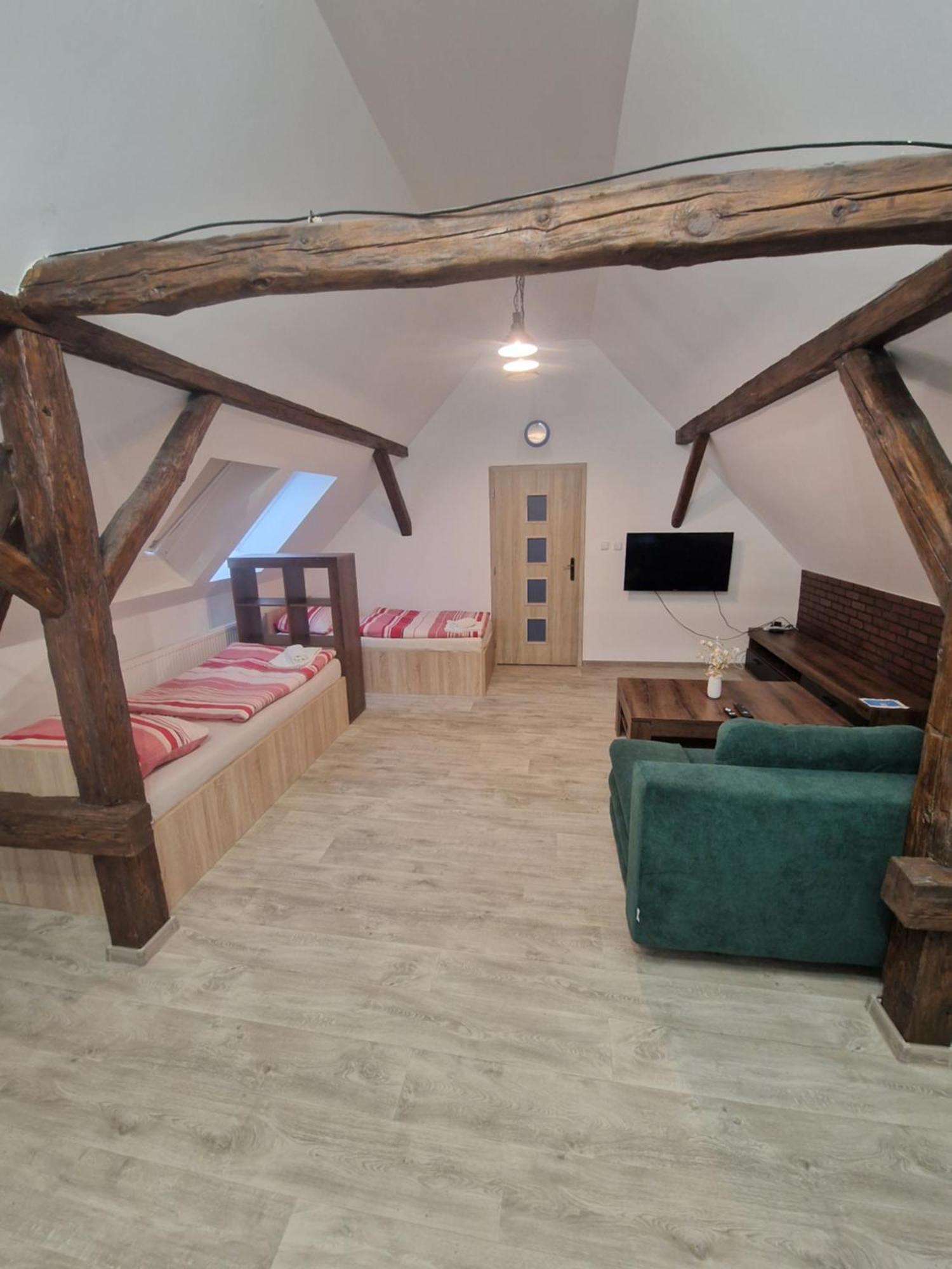 Apartmany Pod Klasterem Kladruby  Buitenkant foto