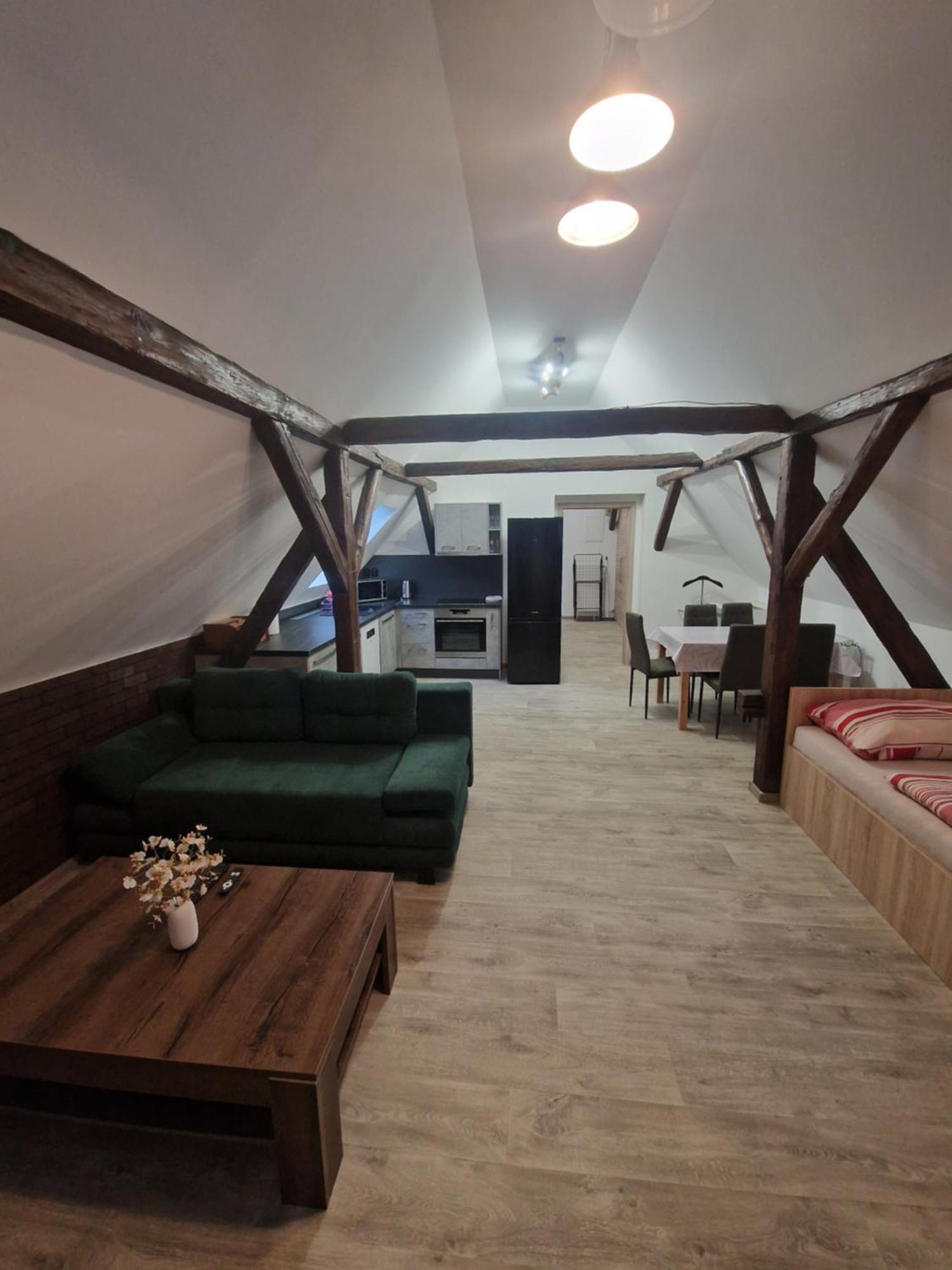 Apartmany Pod Klasterem Kladruby  Buitenkant foto