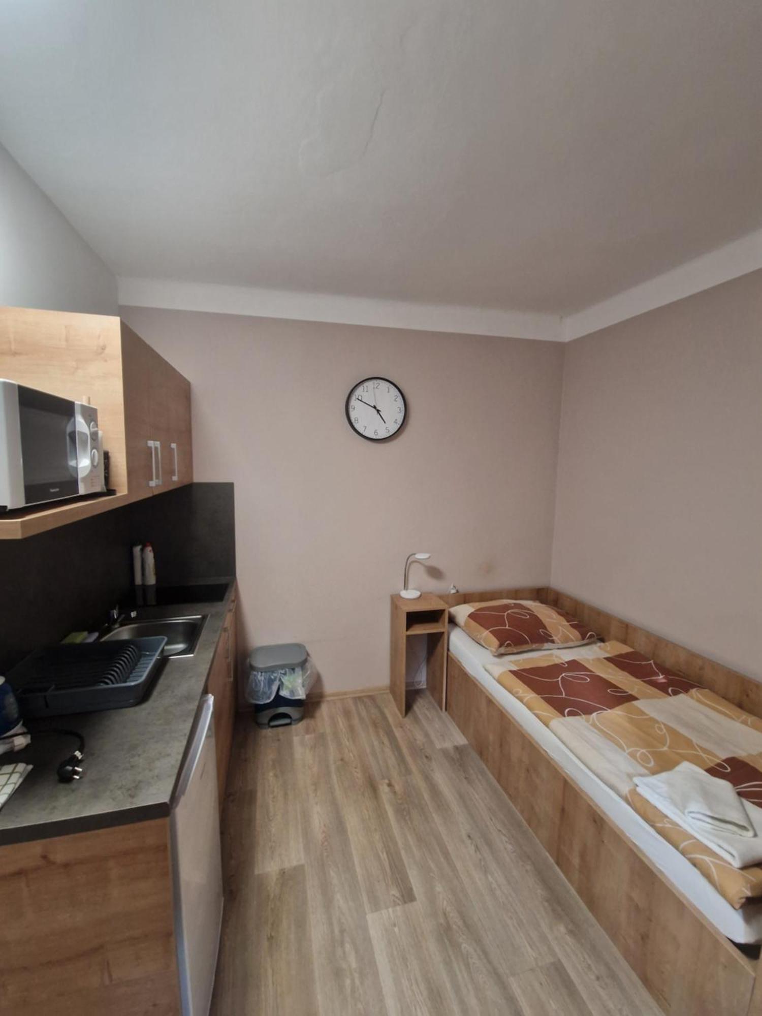 Apartmany Pod Klasterem Kladruby  Buitenkant foto